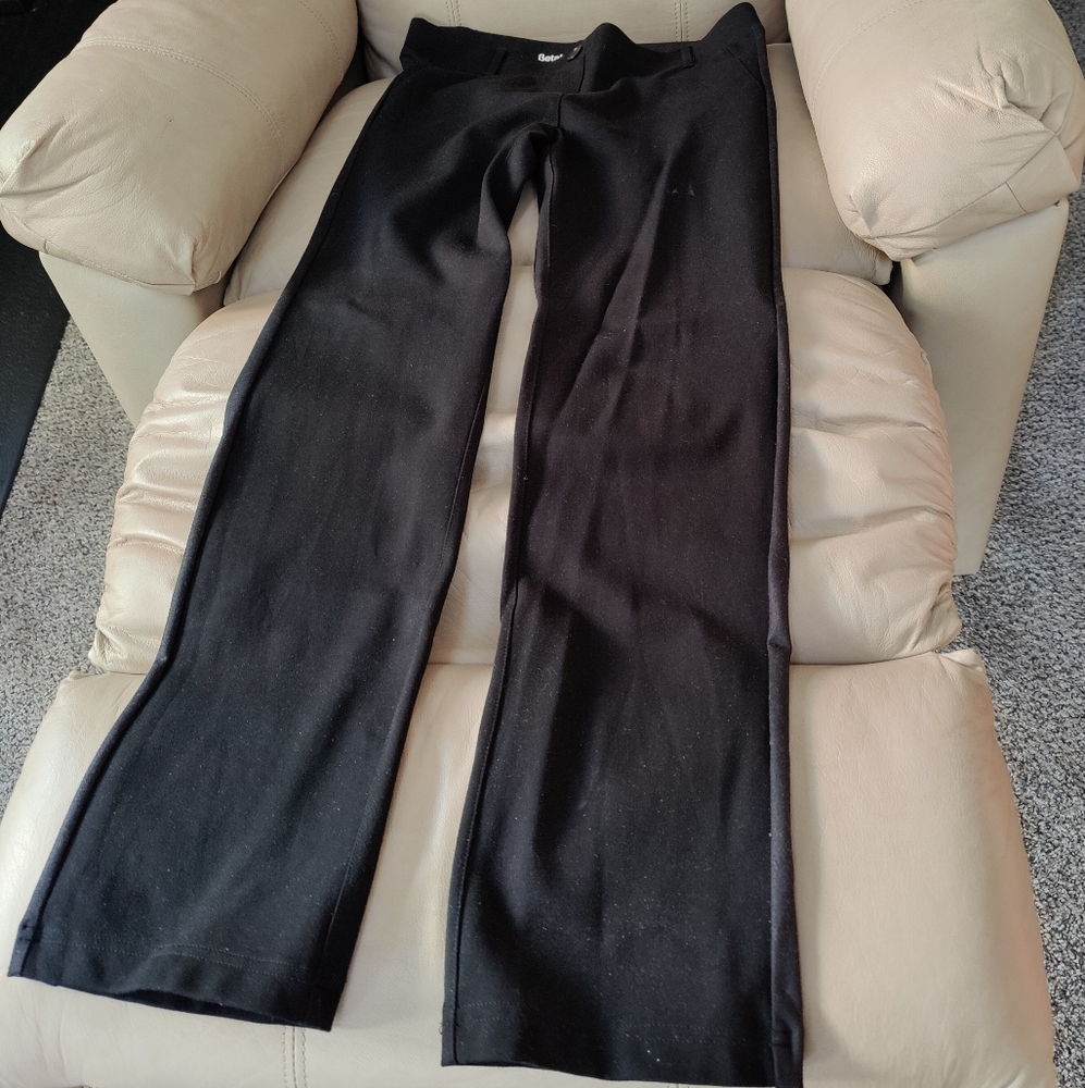 Betabrand Dress Yoga Pants ML Black with black leg stripe
